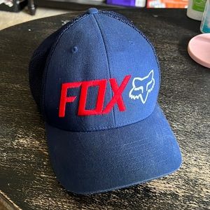 Fox fitted hat size L/XL